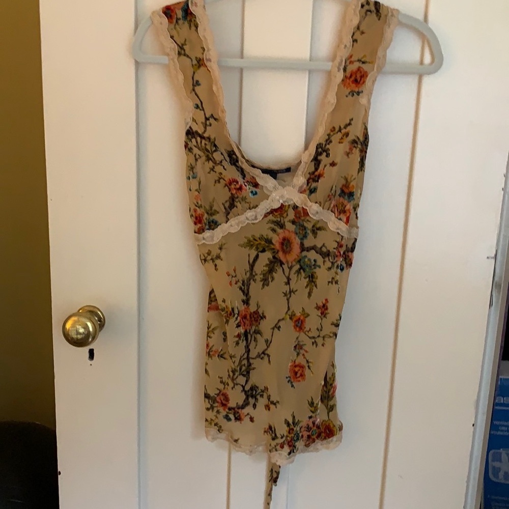 Women’s sleeveless silk tank top